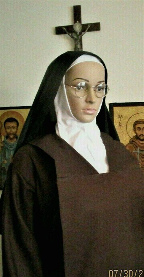 NUNS HABIT (CARMELITE){nun's habit, nun habits, nun robes, nuns veil ...