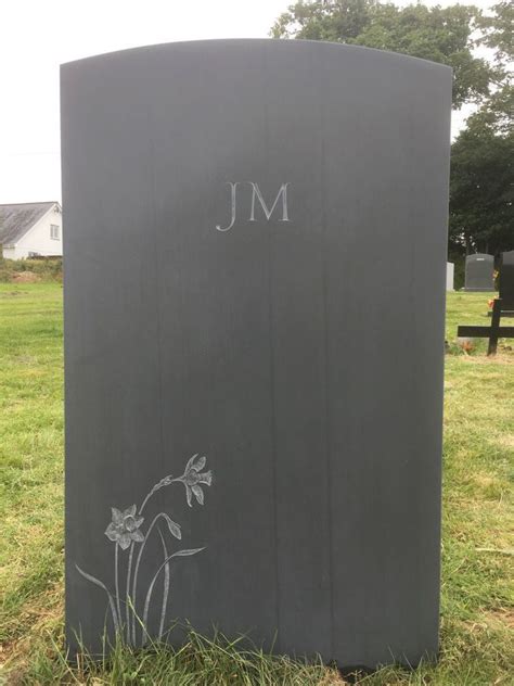 A Tasteful List Of Headstone Epitaphs Artofit