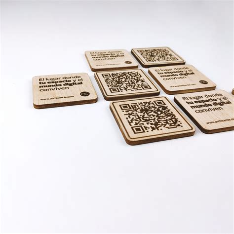 Qr Tarjeta Madera Cosastudio