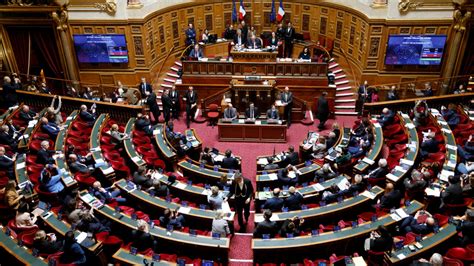 La Veille Du Juillet Le Parlement Adopte La Loi De Programmation