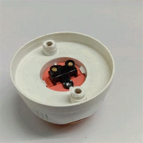 Cable Electric Plastic Bulb Holder For Electrical Fitting Base Type