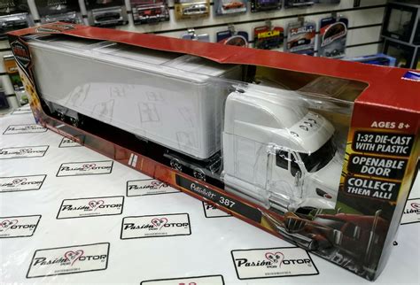 1 32 Peterbilt Model 387 1999 Con Trailer Caja Seca New Ray