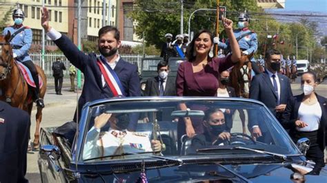 Gabriel Boric Presidente Las Imágenes Que Marcaron La Histórica Jornada En Chile Bbc News Mundo