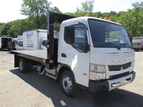 Mitsubishi Fuso Fe Flatbed Jim Reed S Commercial Truck Sales