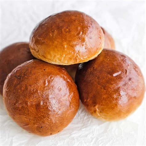 Homemade Hamburger Buns Recipe - Chef Billy Parisi