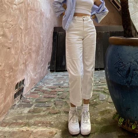 Everlane Womens White Trousers Depop