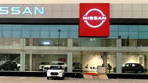 Nissan Inaugurates Two New Showrooms In India Cartrade