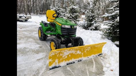 John Deere 100 Series 46-Inch Snow Blade BG20943, 58% OFF