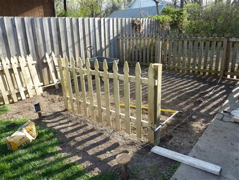 Temporary Dog Fence Ideas With 5 Type Easy Dog Fence