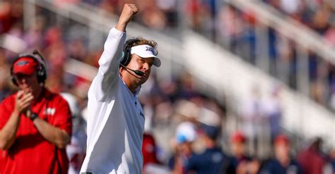 After Just One Season At Fau Lane Kiffin Ready To Make A Decision On