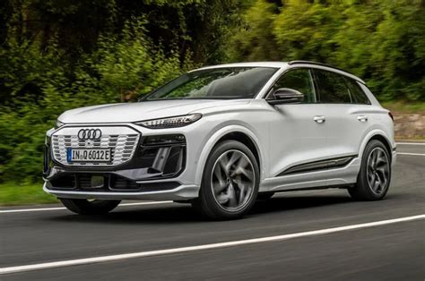 Audi Q E Tron Autocar Carvariety