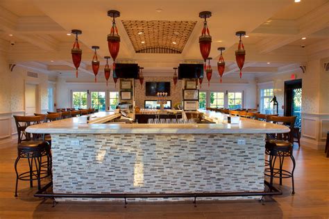 Del Vino Vineyards – Long Island Wine Country
