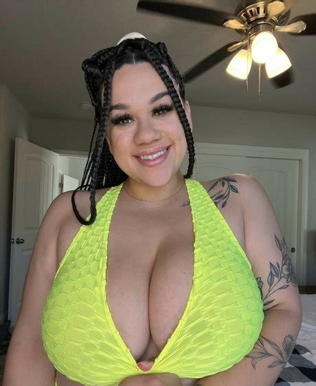 Britt Cuadra Nude Onlyfans Leaked Photo Topfapgirls