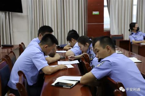 大学习大讨论大宣传大实践 拜师英模！体验社区民警的工作日常澎湃号·政务澎湃新闻 The Paper