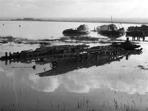 Wrecks On The River Medway At Hoo Shared Olympus Digital Flickr