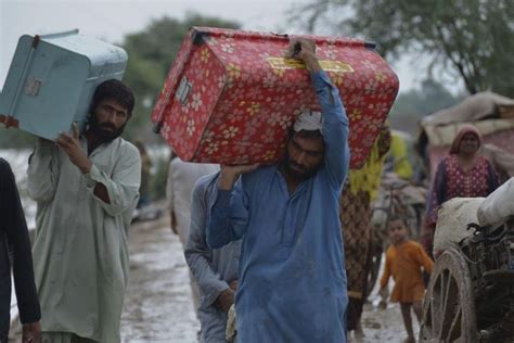 Casi Mil Muertos En Pakist N Por Las Inundaciones Causadas Por Un