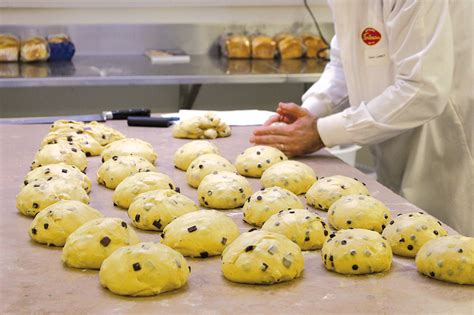 Brioche vendéenne le goût de lauthentique avec les Brioches