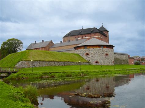 Swedish castles and fortresses in Finland | Castles of Sweden