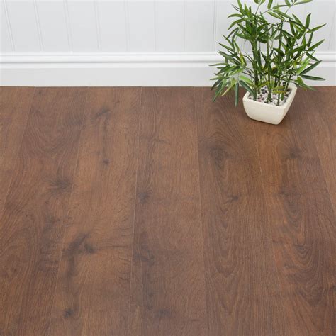 Dark Oak Effect Laminate Flooring Flooring Tips