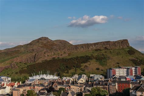 Edinburgh Salisbury Crags Valentin Guidal Flickr