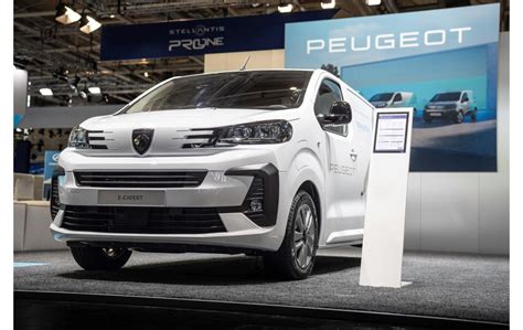 IAA Transportation in Hannover: PEUGEOT kündigt neues Programm „PEUGEOT