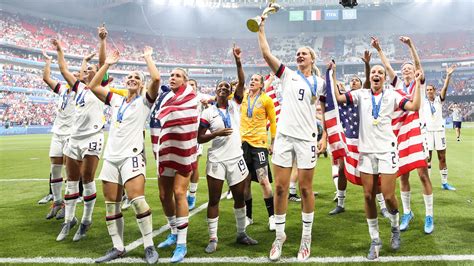 US Soccer reaches 'historic' equal pay deal with men's and women's ...