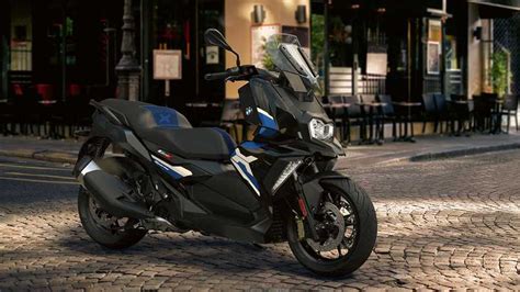 BMW Motorrad präsentiert neuen C 400 X und C 400 GT