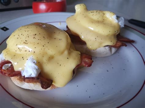 Quick And Easy Hollandaise Sauce In The Microwave Recipe Allrecipes