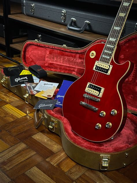 GUITARRA GIBSON LES PAUL CLASSIC TRANSLUCENT CHERRY USADA Crunch Music