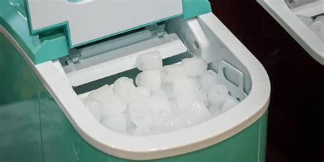 Outdoor Ice Maker: Shopper's Guide & 8 Best Options for Your Outdoor ...