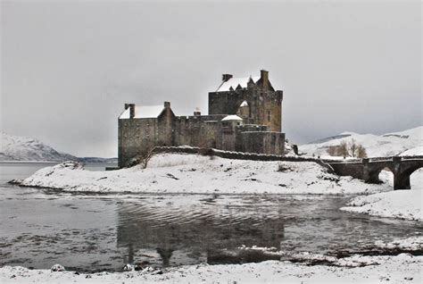 Snow at Eilean Donan Castle | Scotland landscape, Scottish castles ...