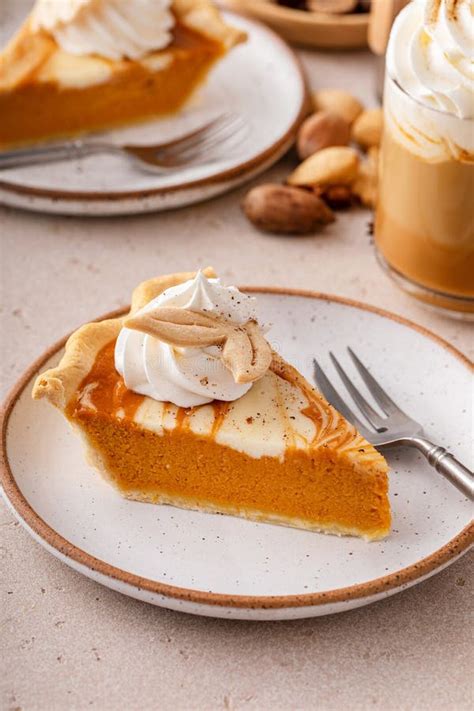 Tarta De Calabaza Con Queso Giratorio De Postre Variado Para Dar