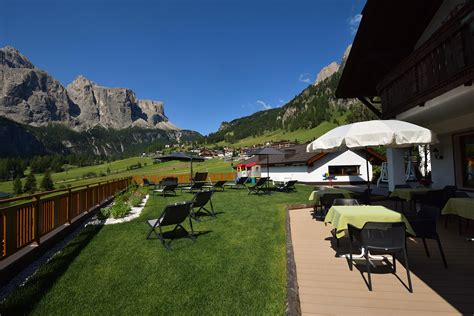 Hotel Centrale Colfosco Alta Badia