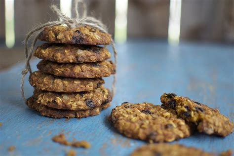 Amazing Pumpkin Oatmeal Cookies With Chocolate Chips Via Loveless Cafe