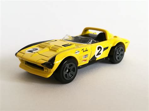 Hot Wheels Hw Roadsters Corvette Grand Sport Roadster