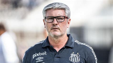 Odair Hellmann não é mais treinador do Santos