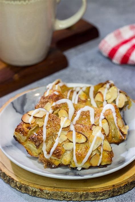 Almond Bear Claws | Fun breakfast pastry recipe | Spicedblog