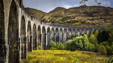 Glenfinnan Viaduct , Scotland, United Kingdom