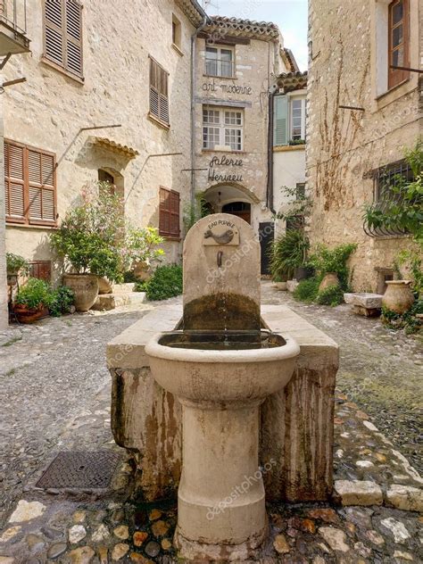 Saint Paul De Vence Francia De Julio De Calles Y