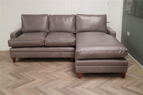 Clearance Leather Sofas In Stock