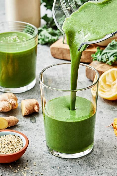 The Ultimate Kale Smoothie - Kalejunkie