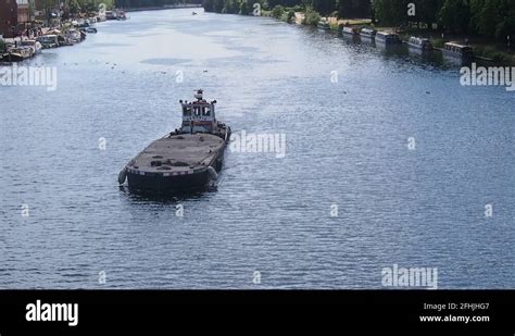 Classic thames barge Stock Videos & Footage - HD and 4K Video Clips - Alamy