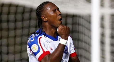 Hugo Rodallega Se Mostró Molesto Por No Ser Ser Llamado A La