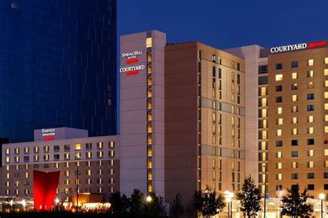 SPRINGHILL SUITES INDIANAPOLIS DOWNTOWN - Updated 2025 Prices & Hotel ...