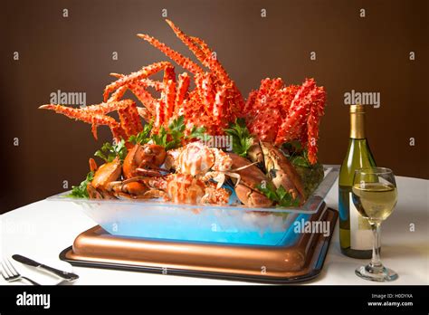 Summer Crab Feast dinner buffet to enjoy Alaska king crab legs and ...