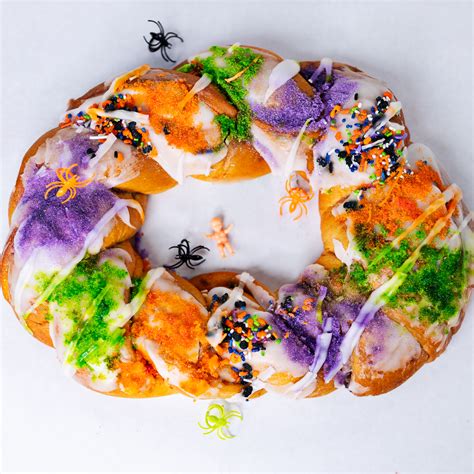 Traditional King Cake Sugar Love Bakery