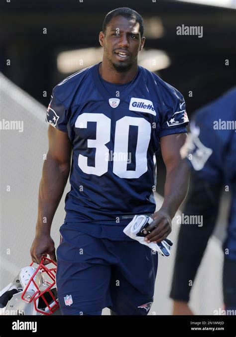 New England Patriots Strong Safety Duron Harmon Heads To The Practice