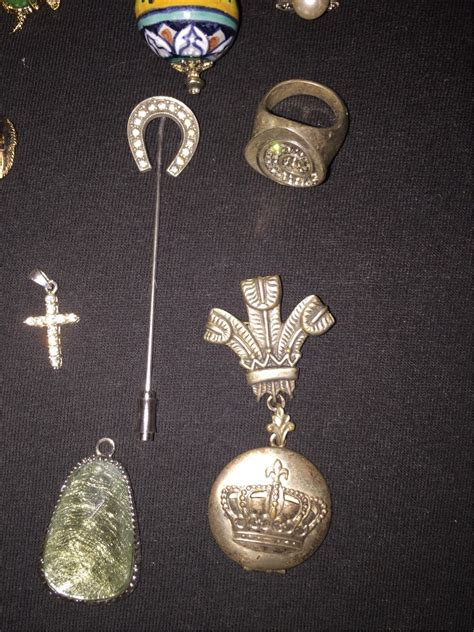 Costume jewelry worth keeping or junk?? | Antiques Board