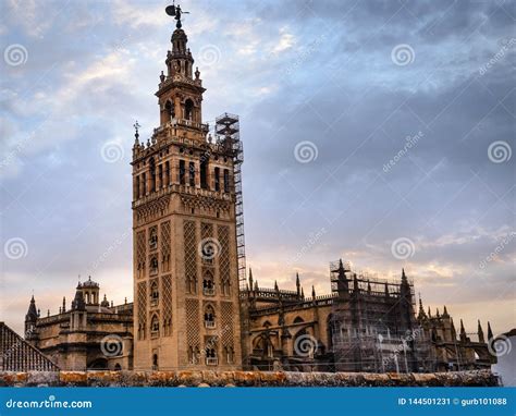 The Giralda Spanish La Giralda Is The Bell Tower Of The Seville