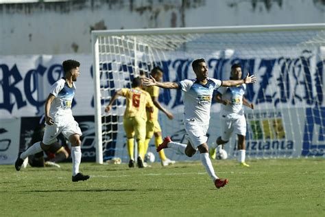 Em casa Luziânia vence Brasiliense e leva vantagem para o jogo de